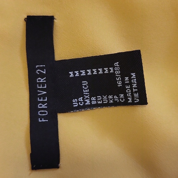 Forever 21 - Yellow V-Neck Top - Picture 5 of 5